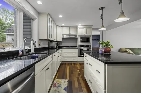 124 Eastside Drive Concord NH 03301