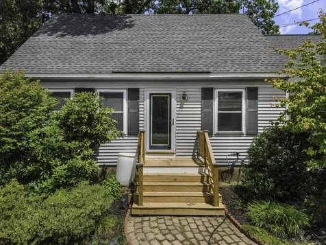 124 Eastside Drive Concord NH 03301