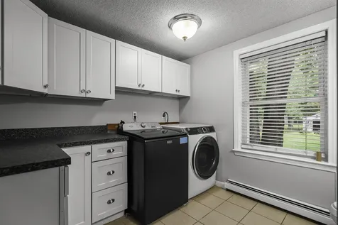 124 Eastside Drive Concord NH 03301