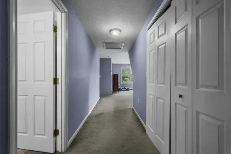 124 Eastside Drive Concord NH 03301