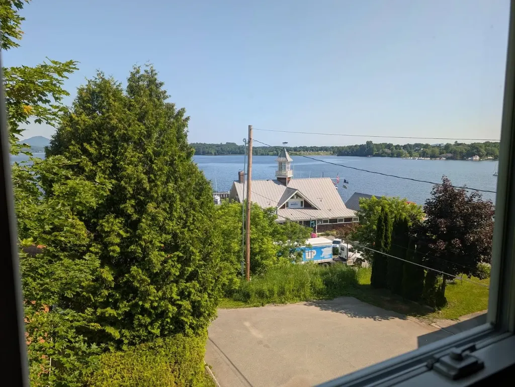 91 Bayview Street Newport City VT 05855
