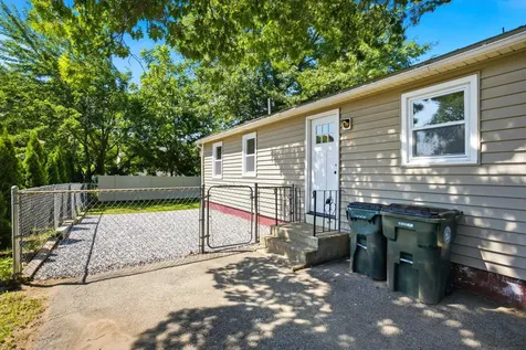 60 W Elmwood Avenue Manchester NH 03103