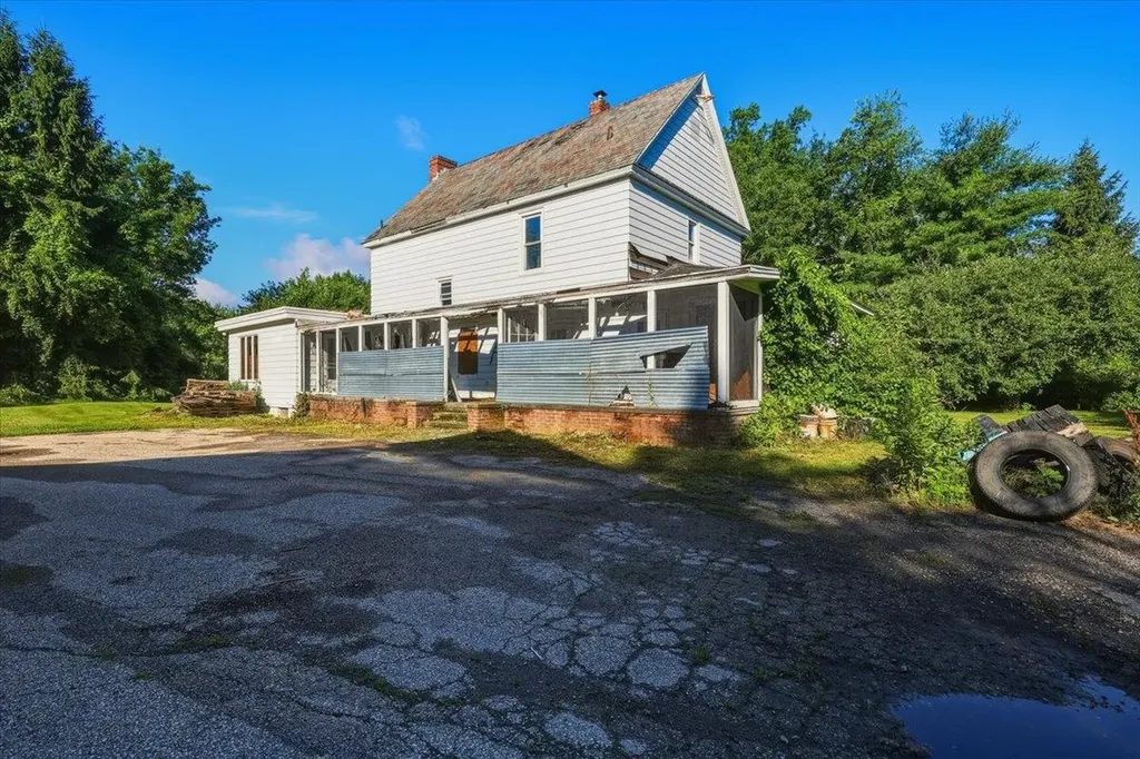 527 Heineberg Drive Colchester VT 05446