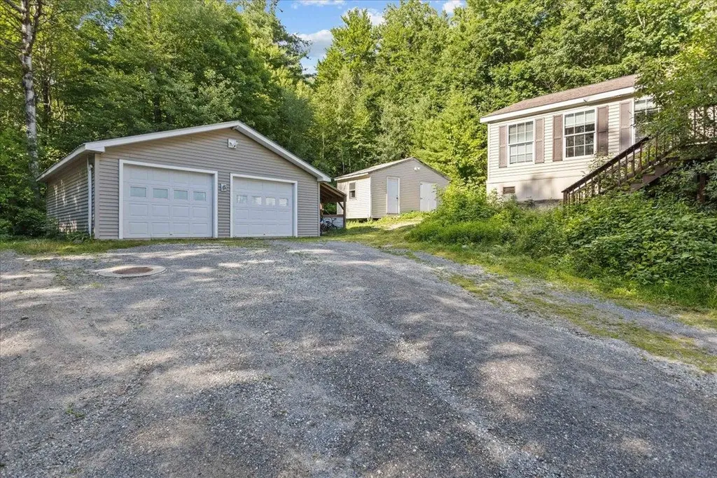 525 Christmas Lane Williston VT 05495