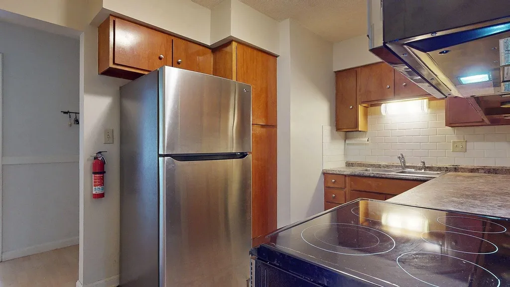 125 Kennedy Drive South Burlington VT 05403