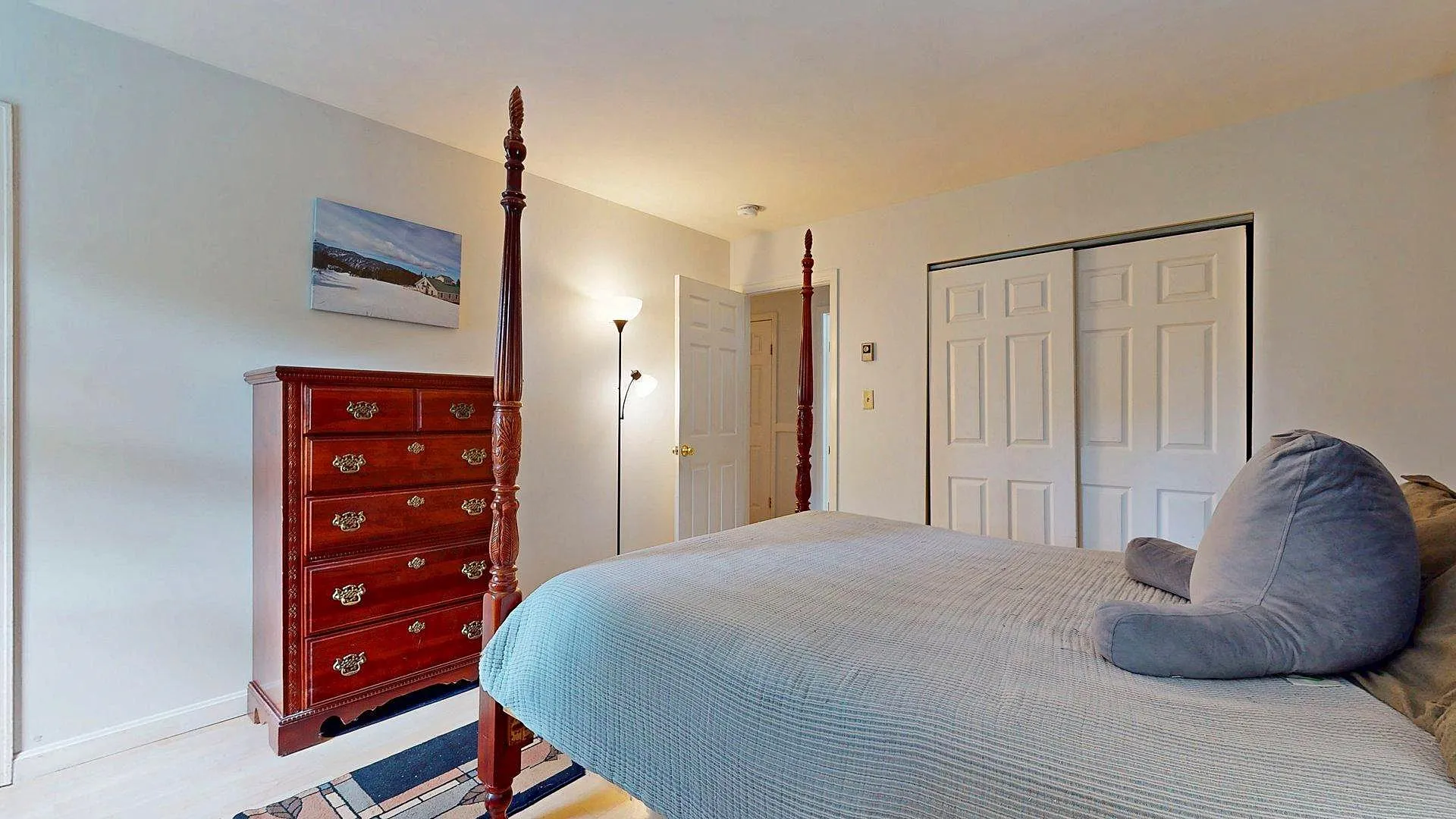 125 Kennedy Drive South Burlington VT 05403