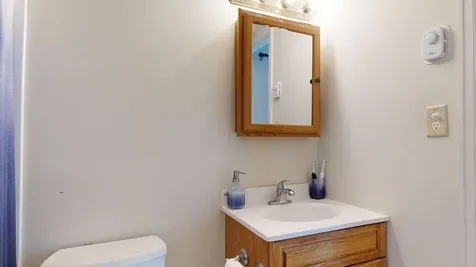 125 Kennedy Drive South Burlington VT 05403