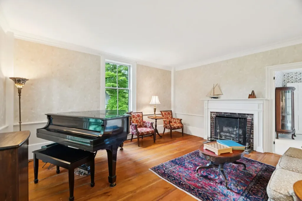 52 School Street Haverhill NH 03765