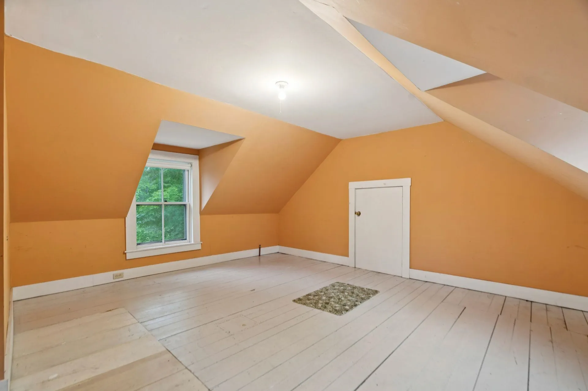 52 School Street Haverhill NH 03765