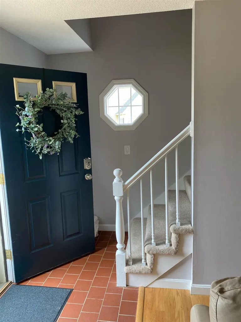 3 Williamsburg Circle Laconia NH 03254