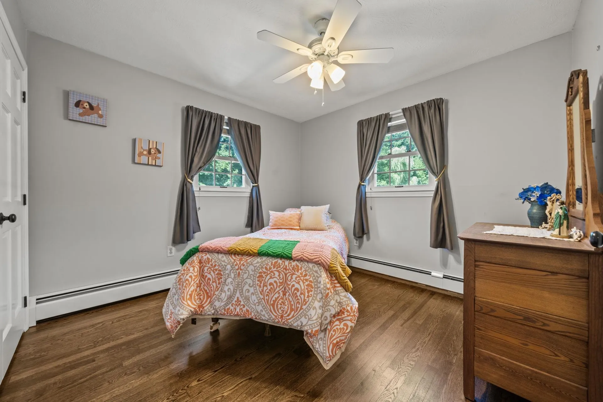 8 Forest Street Londonderry NH 03053