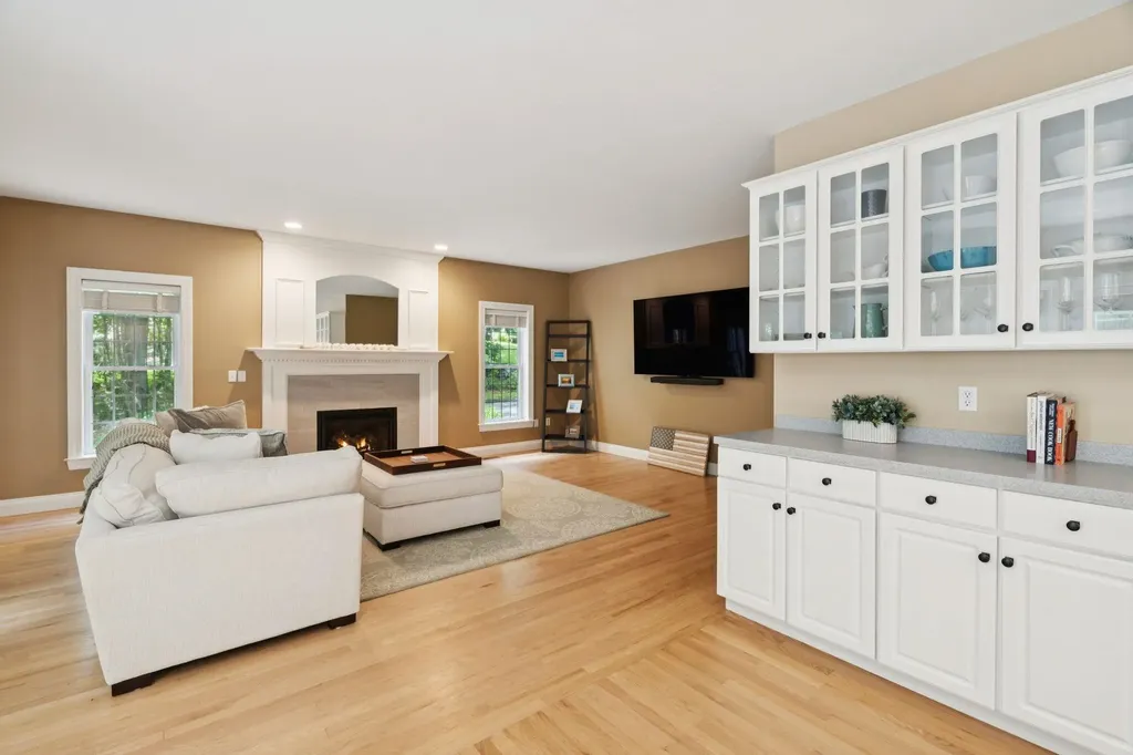 14 Whittier Drive Bow NH 03304
