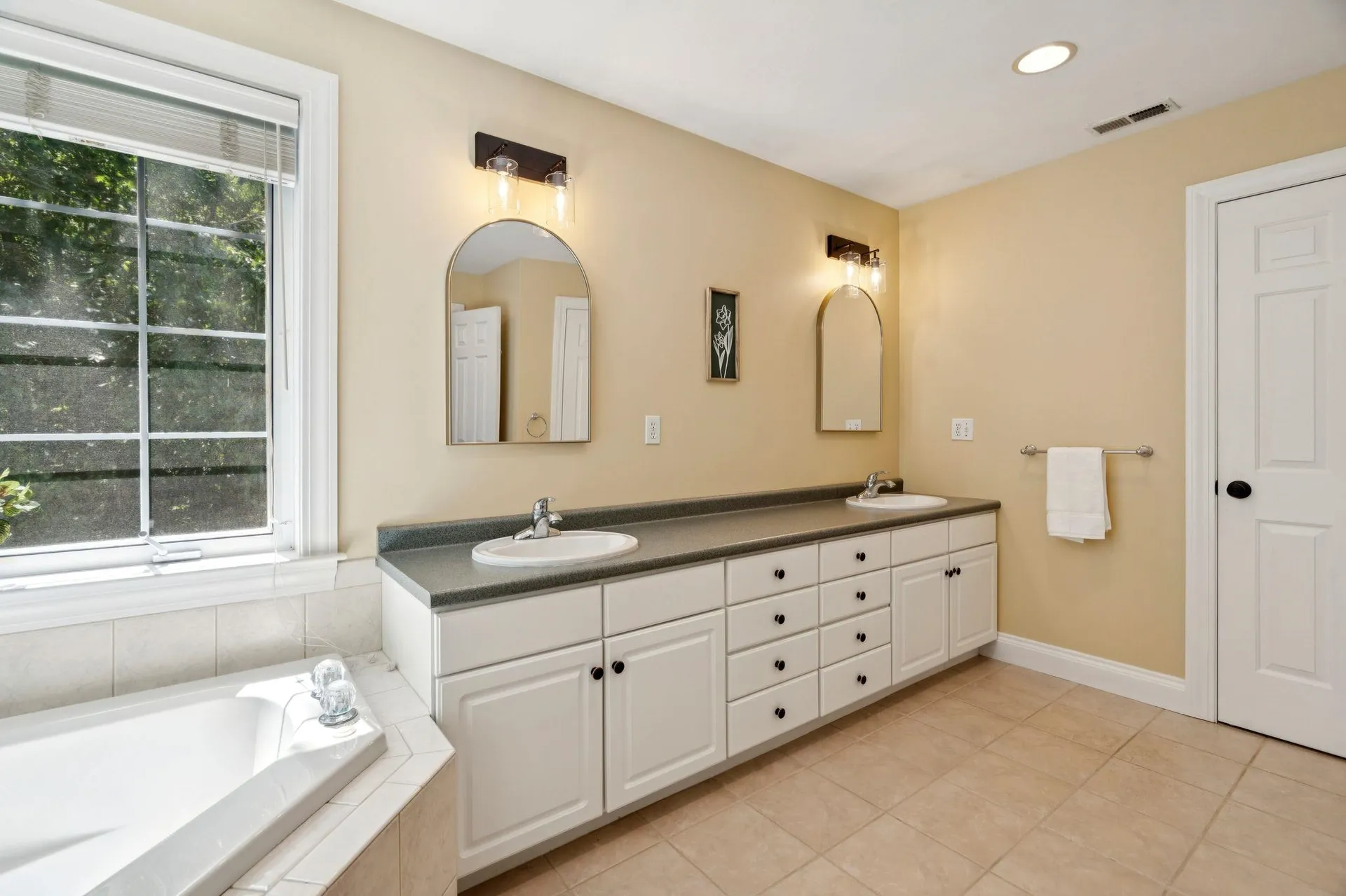 14 Whittier Drive Bow NH 03304