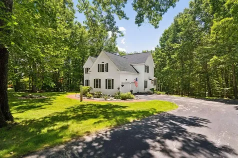 14 Whittier Drive Bow NH 03304