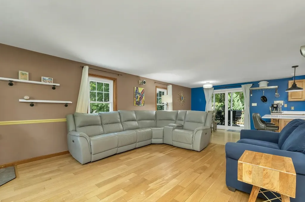 13 Durell Drive Newmarket NH 03857
