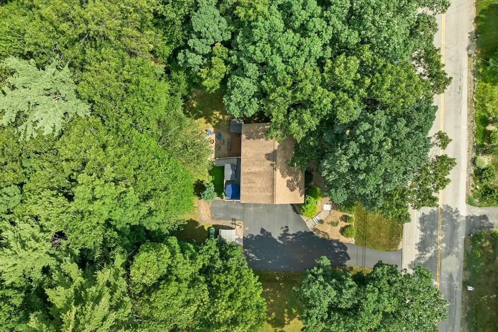 13 Durell Drive Newmarket NH 03857