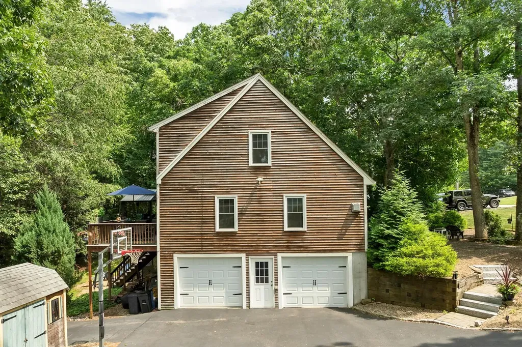 13 Durell Drive Newmarket NH 03857