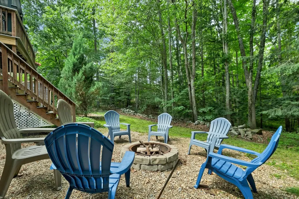 13 Durell Drive Newmarket NH 03857