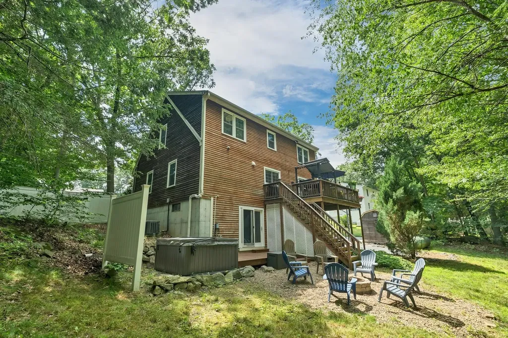 13 Durell Drive Newmarket NH 03857