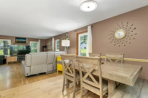 13 Durell Drive Newmarket NH 03857