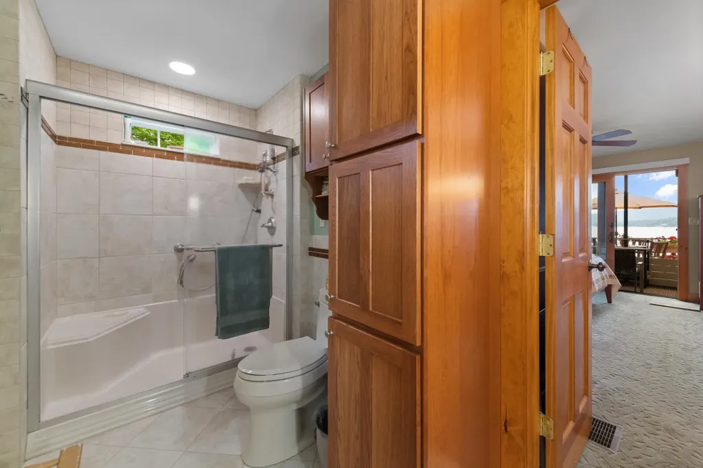 33 Arrowhead Point Road Bristol NH 03222