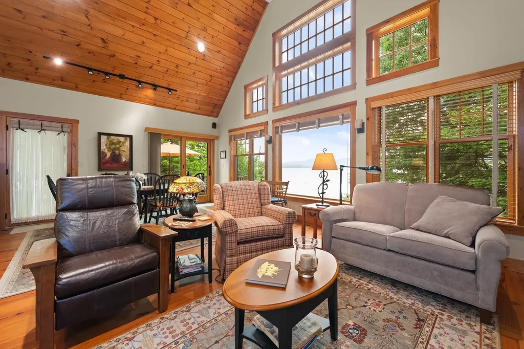 33 Arrowhead Point Road Bristol NH 03222