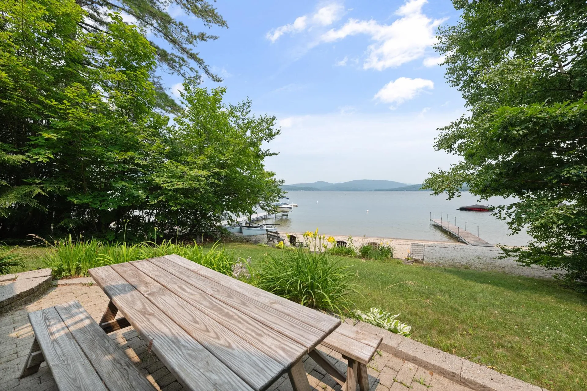 33 Arrowhead Point Road Bristol NH 03222