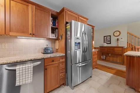 33 Arrowhead Point Road Bristol NH 03222