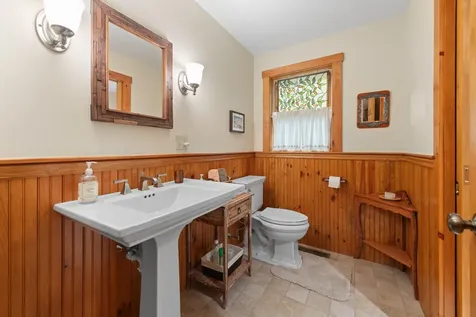 33 Arrowhead Point Road Bristol NH 03222