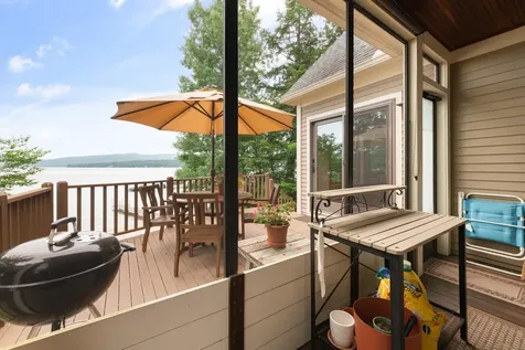 33 Arrowhead Point Road Bristol NH 03222