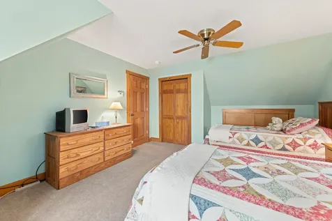 33 Arrowhead Point Road Bristol NH 03222