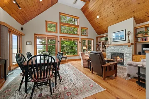 33 Arrowhead Point Road Bristol NH 03222