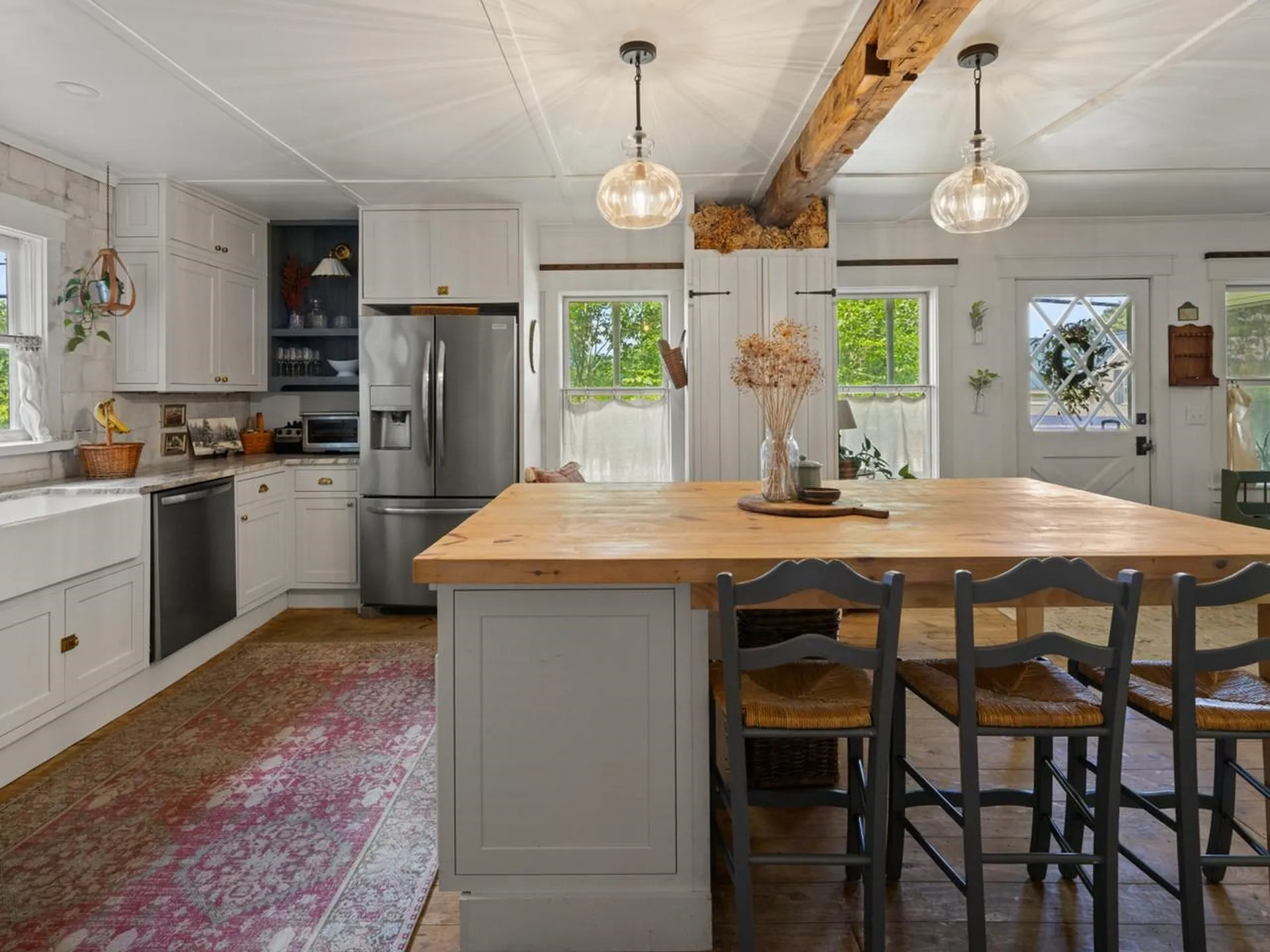 856 Pucker Street Stowe VT 05672