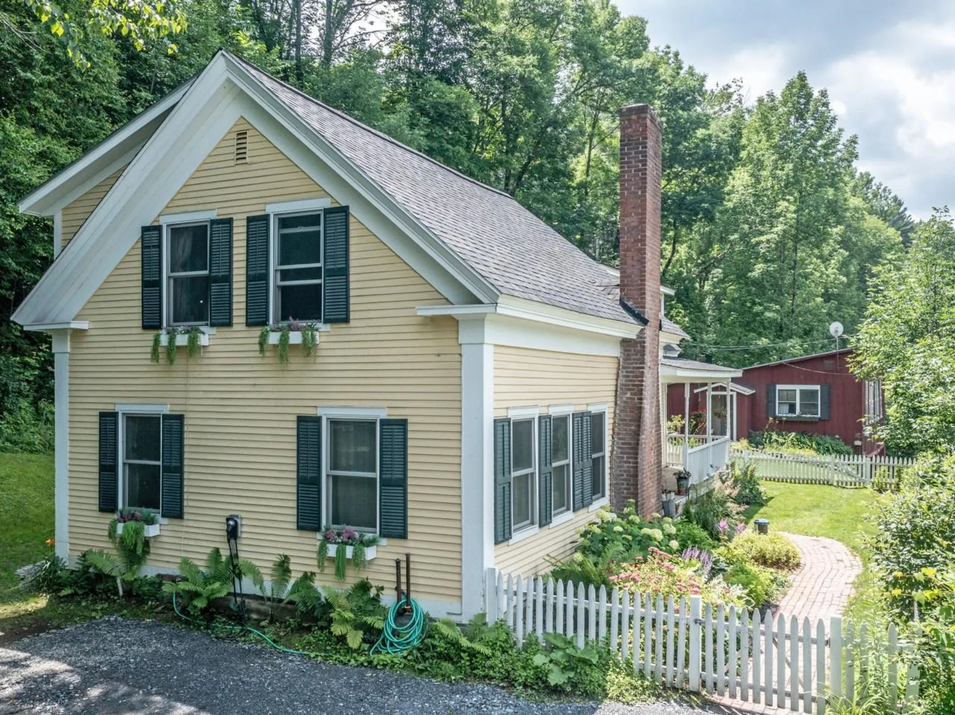 856 Pucker Street Stowe VT 05672