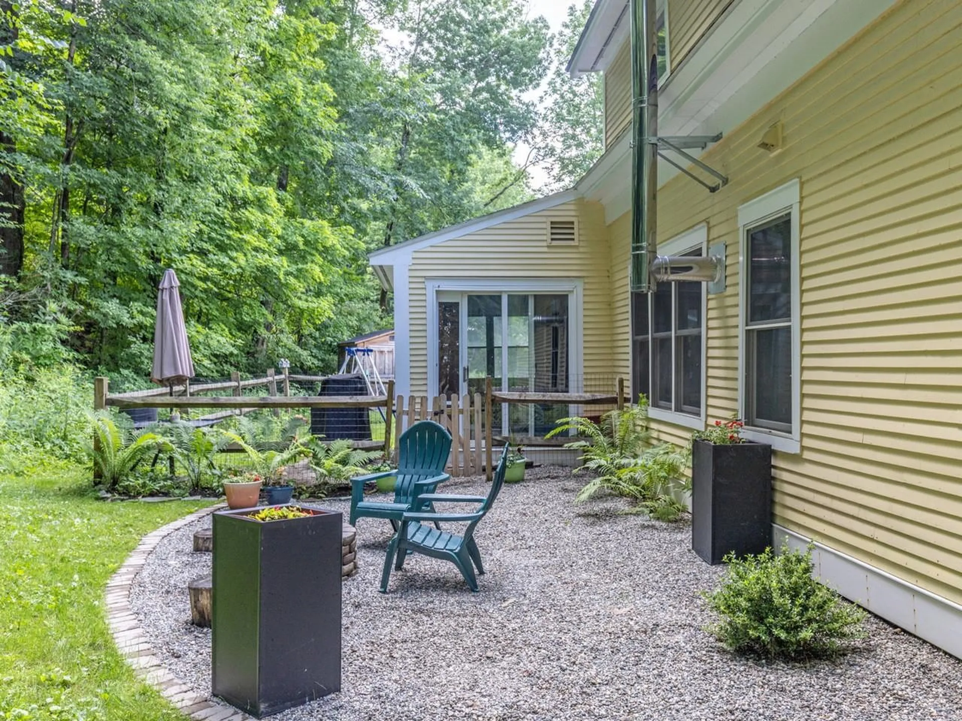 856 Pucker Street Stowe VT 05672