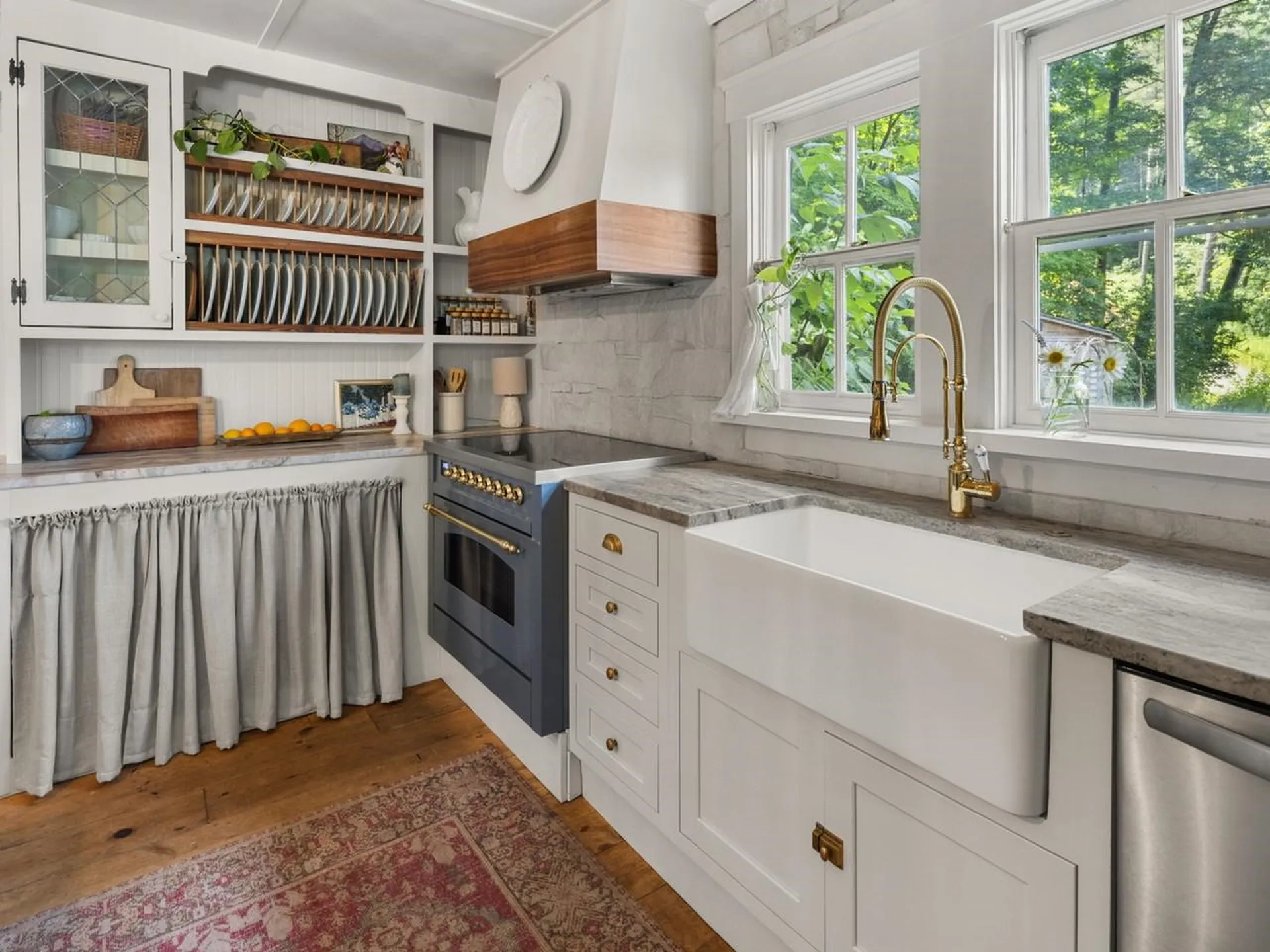856 Pucker Street Stowe VT 05672