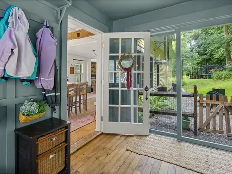 856 Pucker Street Stowe VT 05672