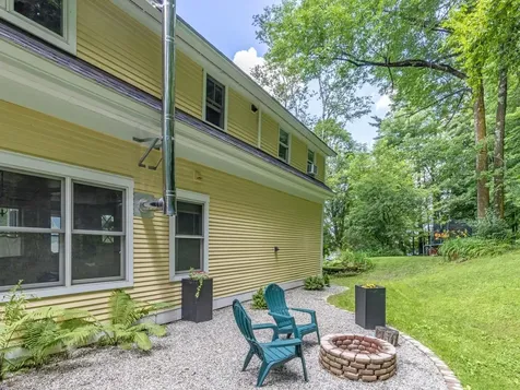 856 Pucker Street Stowe VT 05672