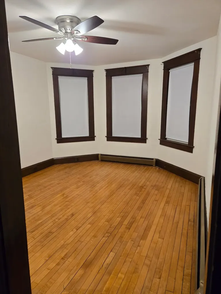 190 Ray Street Manchester NH 03104