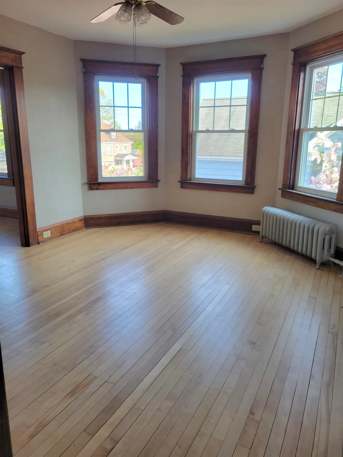 190 Ray Street Manchester NH 03104