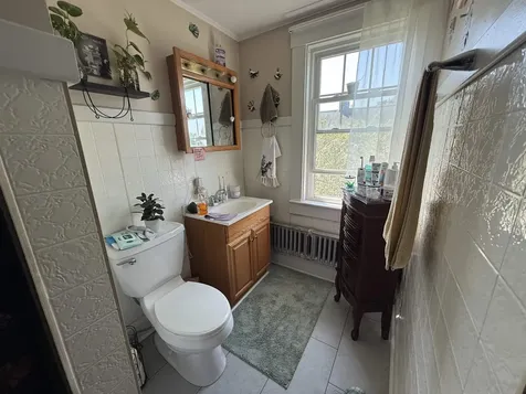 190 Ray Street Manchester NH 03104