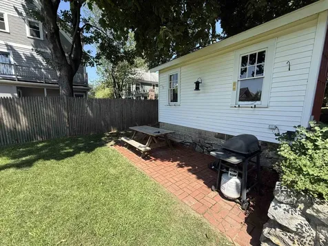 190 Ray Street Manchester NH 03104