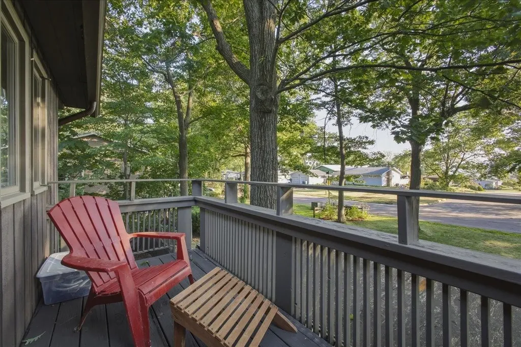243 Biscayne Heights Colchester VT 05446