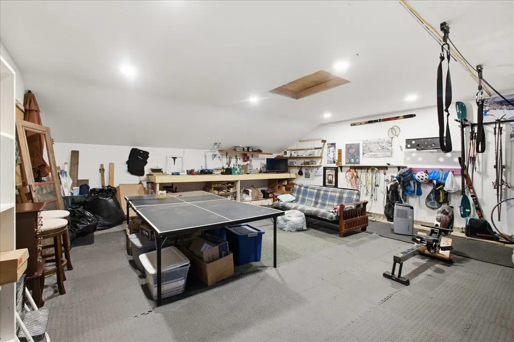 243 Biscayne Heights Colchester VT 05446