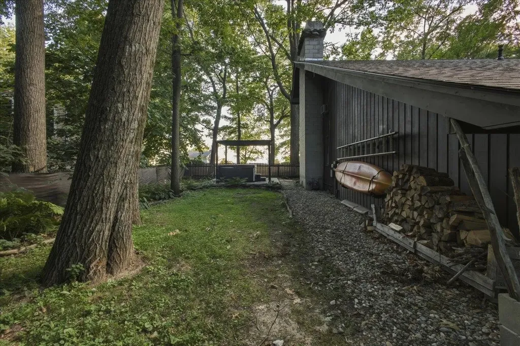 243 Biscayne Heights Colchester VT 05446