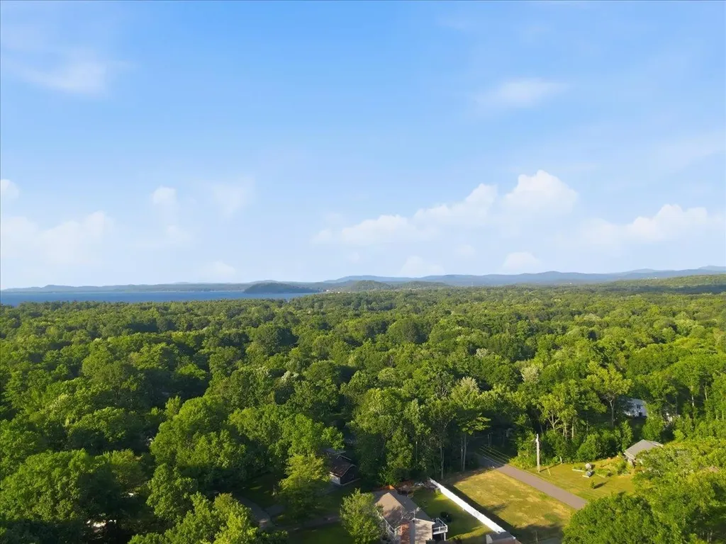 243 Biscayne Heights Colchester VT 05446