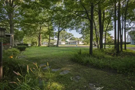 243 Biscayne Heights Colchester VT 05446