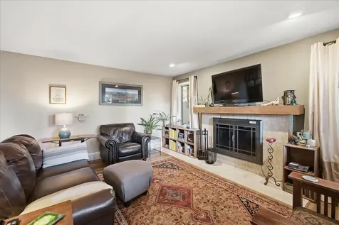 243 Biscayne Heights Colchester VT 05446