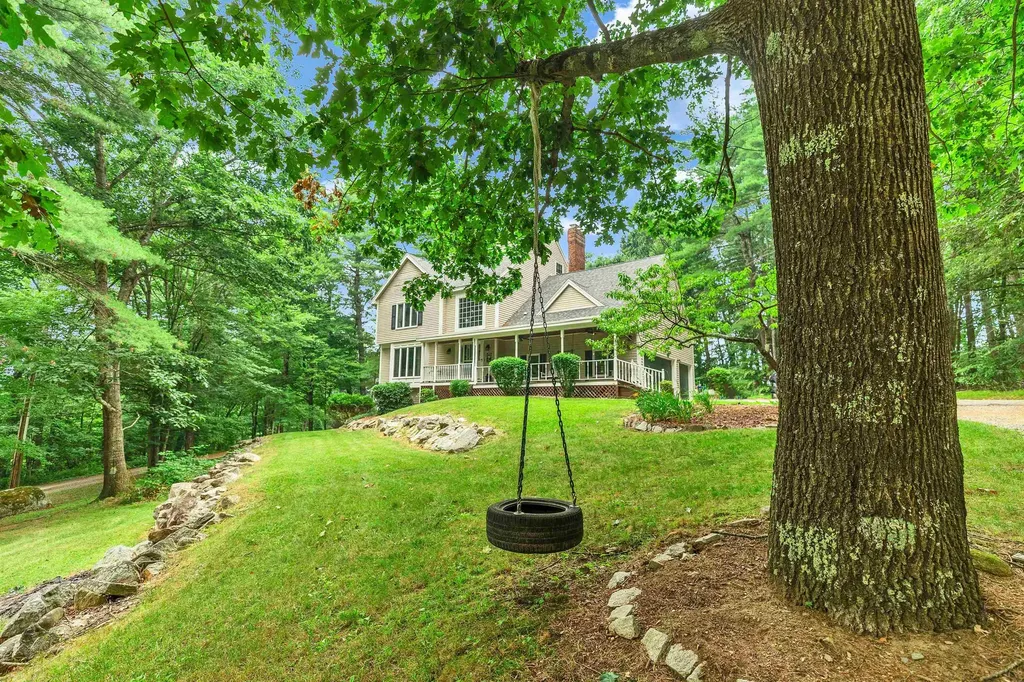 74 Spring Road Amherst NH 03031