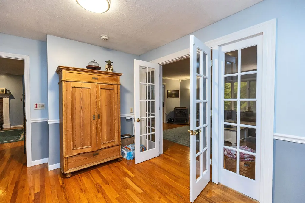 74 Spring Road Amherst NH 03031